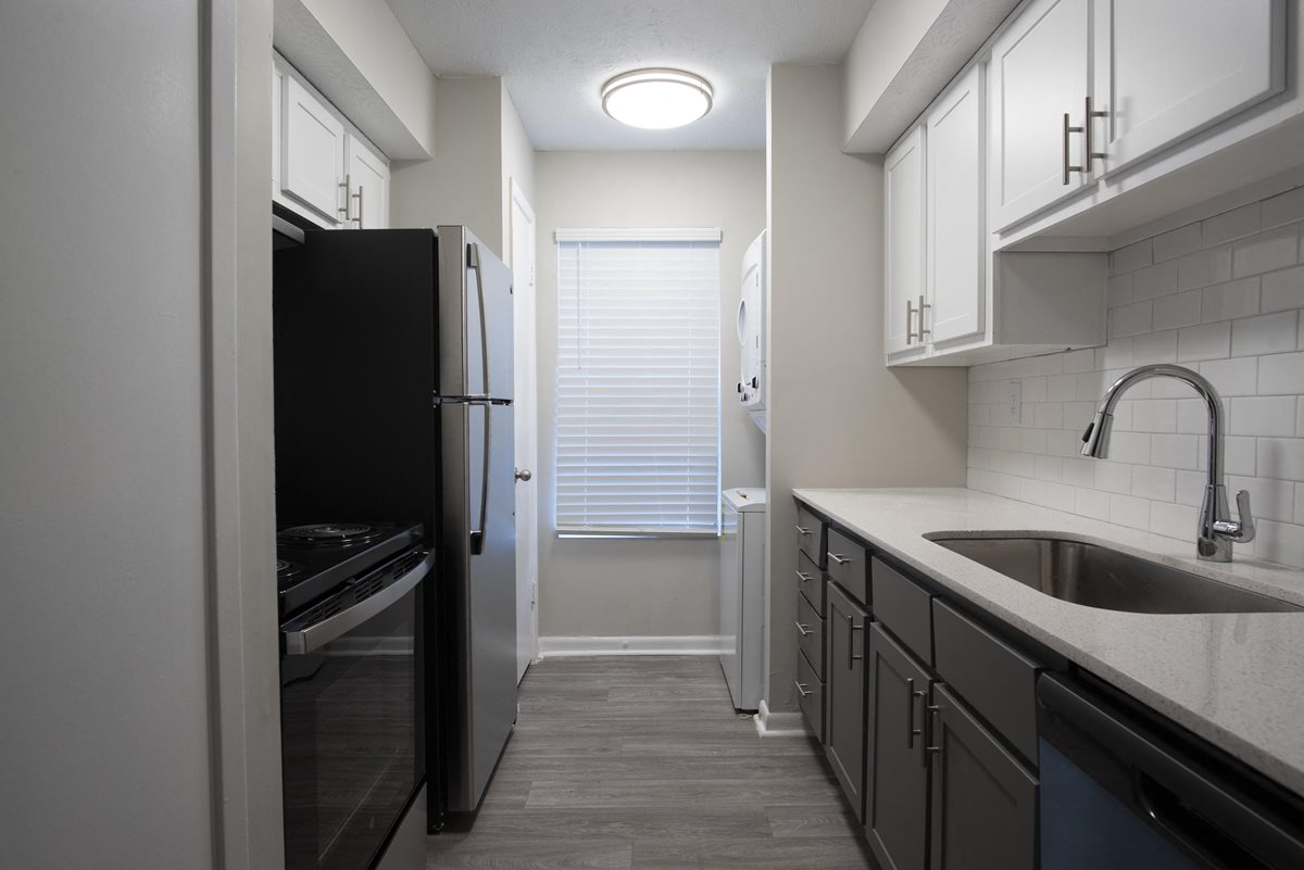 Enclave At Roswell Apartments